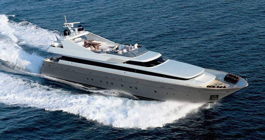 Kintaro – motor yacht charter in Greece with crew