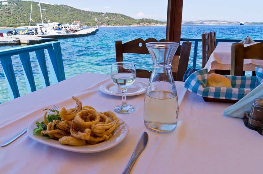 luxury yacht charters greece - food and bevrages in Greece yacht dinner - Blog