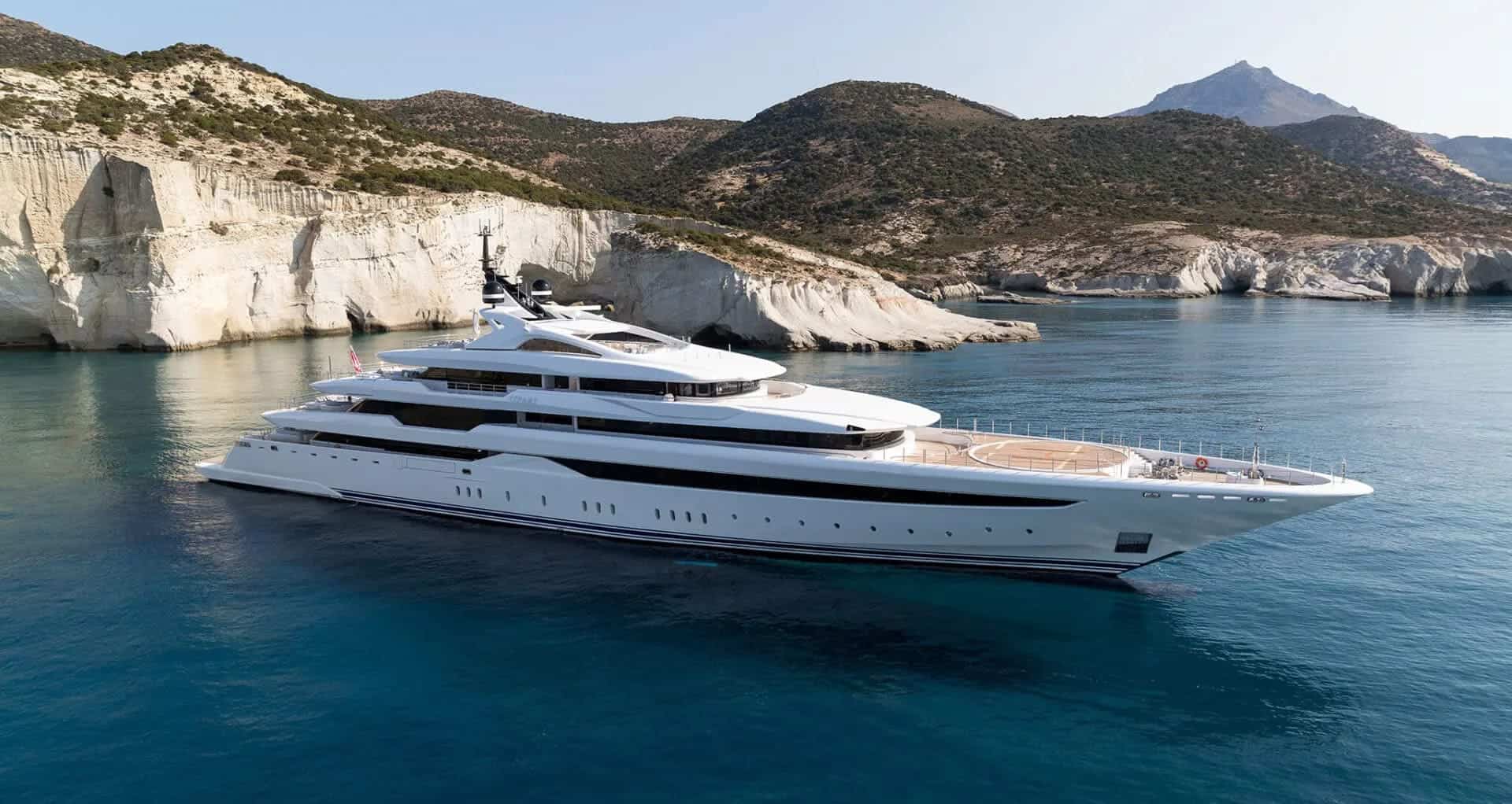 o pari yacht - luxury yacht charters Greece11 - O&#8217;Pari yacht. Luxury mega yacht charter Greece with crew. O&#8217; Pari prices.